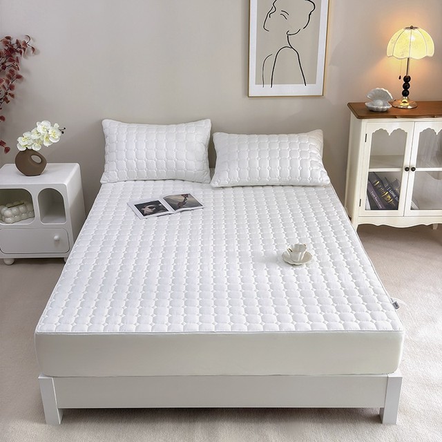 Premium 100% Cotton Fitted Sheet with Microfiber Fill Plain Style Mattress Protector Hotel Supply