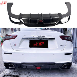 Fibre de carbone avec diffuseur arrière à lumière LED pour <span class=keywords><strong>Maserati</strong></span> Ghibli 2014-2017 Mise à niveau du pare-chocs arrière Spoiler BodyKit - Product Image 1
