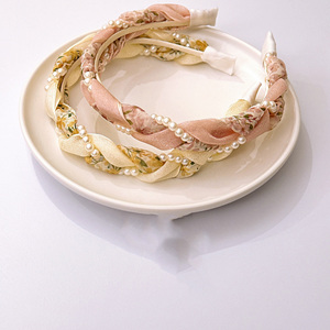 عصابة رأس مزينة بالزهور واللؤلؤ على شكل عجينة مقلية، إكسسوار شعر راقي للنساء - Product Image 6