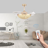 Ventilador de Techo de Cristal Dorado de 42 Pulgadas para Habitaciones Grandes con Aspas Retráctiles de PC