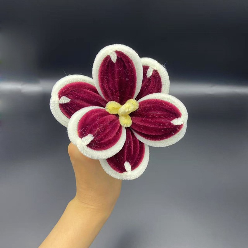 Tulipanes terminados Limpiadores de Pipa rojo vino #1