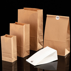 Bolsa de <span class=keywords><strong>papel</strong></span> para alimentos a prueba de grasa reciclable al por mayor bolsa de <span class=keywords><strong>pan</strong></span> de 12*7*21,5 cm en <span class=keywords><strong>papel</strong></span> Kraft marrón blanco para <span class=keywords><strong>pan</strong></span> leche sushi con logotipo personalizado - Product Image 1