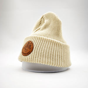 Gorro de Invierno de Punto Acrílico 100% Personalizado de Alta Calidad, Unisex, con Puño, Estampado de Goma en Relieve, Patrón de Camuflaje, para Adultos - Product Image 3