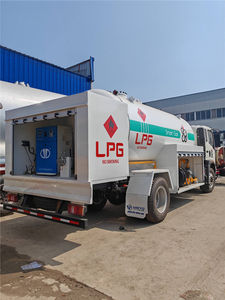 Camión Cisterna de GLP HOWO Shacman X3000 Dongfeng de 10 Toneladas, 20000L 20m3, Móvil, para Recarga de GLP en Estaciones de Llenado de Cilindros - Product Image 4