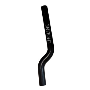 Manguera de refrigerante de caucho LHOLINE 16571-74260, longitud estándar para reemplazo y reparación, ajuste universal - Product Image 1
