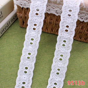 ลูกไม้ฉลุลายคุณภาพสูงแบบเส้นเล็ก สามารถร้อยริบบิ้นได้ สีธรรมชาติ ทำจากผ้าฝ้าย - Product Image 3