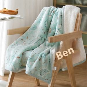 Manta de siesta de franela Coral gruesa de invierno de clase A, manta de cama individual de lana de cordero tejida para uso doméstico, estilo liso - Product Image 1