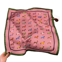 Foulard carré imprimé personnalisé pour usage quotidien, motif géométrique tendance, en soie véritable 2026