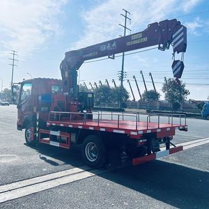New Sinotruk 6.3ton Truck <b>Cranes</b> 4-Section Telescopic Boom Mobile <b>Cranes</b> with High-Performance <b>Engine</b> - Product Image 6