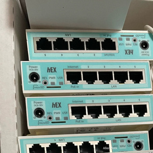 Router Gigabit Ethernet Mikrotik <span class=keywords><strong>RB750Gr3</strong></span> HEX de 5 Puertos, Nuevo y Usado, con CPU de Doble Núcleo a 880MHz - Product Image 5