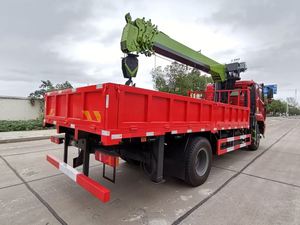 New H-O-W-O Truck With Crane 240 hp Durable 7tons 8tons 10tons Euro III LHD RHD Crane Machine <b>Cargo</b> Truck for Sale Good Quality - Product Image 4