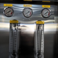 Système de traitement d'eau RO 500LPH avec contrôle PLC avancé |   Réservoir en PRV personnalisable |   Usine d'osmose inverse industrielle CE ISO