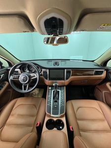 Personalización Interior de Porsche SR9, Vehículo Chino Modificado a Precio Accesible con Interior de Lujo y Diseño de Réplica Porsche 1:1 - Product Image 6