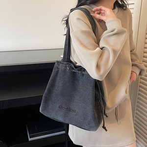 2026 New Arrival Retro Korean-Style <b>Large</b>-Capacity Shoulder <b>Bag</b> Casual Denim Stylish and Versatile Handbag - Product Image 4
