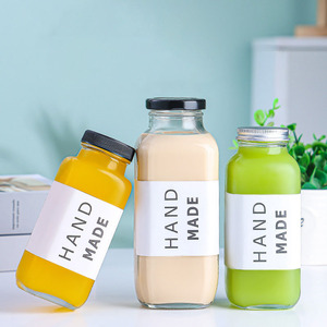 <span class=keywords><strong>Bottiglia</strong></span> in <span class=keywords><strong>Vetro</strong></span> Quadrata Trasparente da 16oz per Latte e Succhi con Tappo a Vite in Plastica e Coperchio Metallico, Bottiglie in <span class=keywords><strong>Vetro</strong></span> per Tè Freddo all'Ingrosso - Product Image 2