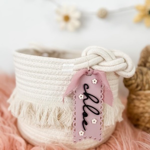 Fábrica troquelado producto propio diseño pequeña cantidad acrílico cesta etiqueta con nombre personalizado <span class=keywords><strong>etiquetas</strong></span> <span class=keywords><strong>de</strong></span> plástico grueso - Product Image 2