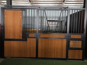 Stalle Moderne ed Efficienti dal Punto di Vista Energetico con Pavimentazione Confortevole <span class=keywords><strong>per</strong></span> Club Equestri Professionali - Product Image 5