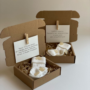 Boîte d'expédition postale auto-formable réutilisable avec fermeture éclair à bande détachable, personnalisable avec logo, en carton noir, brun ou ivoire, avec lamination mate - Product Image 3