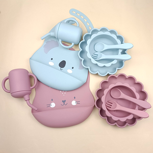 Juego de alimentación de silicona para bebé, cuenco y cuchara, tenedor, vajilla de silicona para bebé, impermeable, Plato de grado alimenticio con babero OEM, superventas - Product Image 4