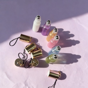 Contenitore Vuoto Rotondo Personalizzato per Cosmetici, Colore Bianco Verde, con Portachiavi e Applicatore a Rullo - Product Image 2