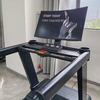 Nouveau modèle de tapis roulant commercial à écran incurvé, machine de course robuste pour salle de sport et studio de fitness