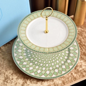 European Luxury Green 2-<b>Layer</b> Bone China Round <b>Under</b> Glazed Cake Tray for Home Office Wedding - Product Image 3