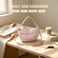 Sac bandoulière croissant en nylon tendance, résistant à l'eau, avec fermeture éclair, multi-poches, pour usage quotidien décontracté, compatible OEM ODM personnalisé