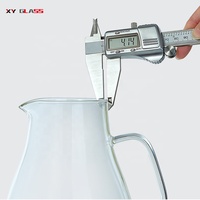 Promotion exquise facile à nettoyer carafe à eau en verre à couvercle en métal fait main