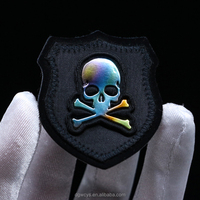 Badge de mode personnalisé, motif en relief 3D, patch logo en TPU plaqué pour combinaisons de course, catégorie de produit d'usine : Étiquettes de vêtements