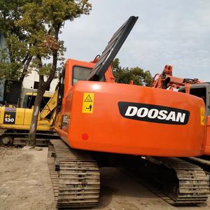 Excavadora de cadenas compacta Doosan DH150LC-7 usada, en buen estado y con pintura original, 15 toneladas DH 150LC-7 DH150 - Product Image 6