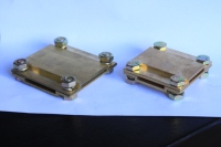 Connecteur de mise à la terre à 4 voies en cuivre pour système de protection contre la foudre à bande plate