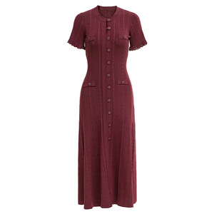 Abito Lungo da <span class=keywords><strong>Donna</strong></span> Lavorato a Maglia Nuovo Arrivo 2025 Stile Elegante a Tinta Unita con Girocollo <span class=keywords><strong>Maniche</strong></span> Corte Vestibilità Aderente e Orlo Svasato - Product Image 1