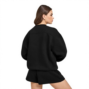 Conjunto Deportivo de Shorts y Camiseta Cuello Redondo para Mujer, con Logotipo Personalizado, Dos Piezas, para Gimnasio, Fitness, Running, Entrenamiento, Ropa Deportiva Informal de Verano - Product Image 4
