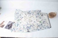 Luxe zijden sjaal fabrikant handgerolde 100% moerbeizijden sjaal dames luxe satijn vierkante sjaal 110*110cm OEM | ODM Groothandel