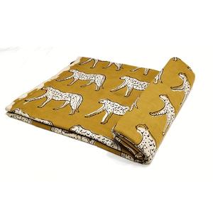 Tela de algodón puro hecha a mano con estampado tradicional Bagru, teñida con tintes naturales, ideal para prendas de vestir, acolchados y telas creativas. - Product Image 5