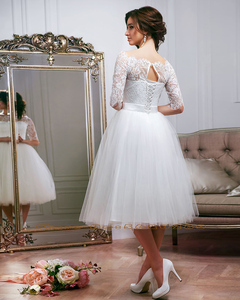 Vestidos <span class=keywords><strong>De</strong></span> novia cortos hasta la rodilla, Vestido <span class=keywords><strong>De</strong></span> verano <span class=keywords><strong>De</strong></span> novia corto <span class=keywords><strong>De</strong></span> media manga <span class=keywords><strong>De</strong></span> encaje <span class=keywords><strong>De</strong></span> tul, Vestido blanco pequeño - Product Image 2