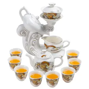 Merry Christmas Gift Box Tea Set Auspicious Cloud Kettle Yard best Tea Brewing Artifact Easy To Carry Out The Gift