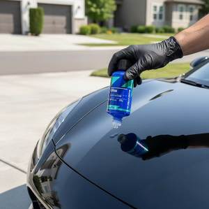 Recubrimiento Cerámico Hidrofóbico CARPRO Gliss 30ml, Mejora el Brillo y la Protección de tu Auto - Product Image 4