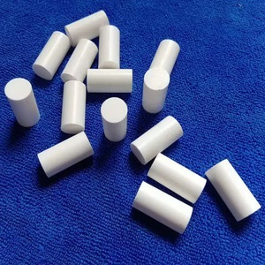 Poudre granulée d'alumine renforcée de zircone, céramique industrielle, matières premières céramiques prêtes à être pressées - Product Image 1