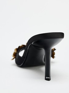 ZA2026 Nuove <span class=keywords><strong>Scarpe</strong></span> Estive con <span class=keywords><strong>Tacco</strong></span> Alto e Punta Aperta in Stile Francese, Decorate con Fiori, Sandali Eleganti da Ufficio - Product Image 3