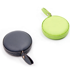 Ruban à mesurer rond miniature en cuir PU personnalisé en gros - Product Image 4