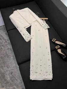 Blazer de manga larga y pantalones de traje para <span class=keywords><strong>mujer</strong></span> con logotipo personalizado 2024, <span class=keywords><strong>conjunto</strong></span> de dos piezas para oficina y bodas, <span class=keywords><strong>conjunto</strong></span> de chaquetas y pantalones - Product Image 6