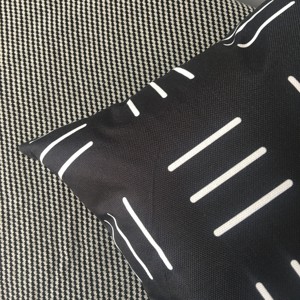 Funda de cojín con diseño bohemio de lino al por mayor con estampado en blanco y negro para el hogar o el hotel, uso de sofá decorativo - Product Image 5