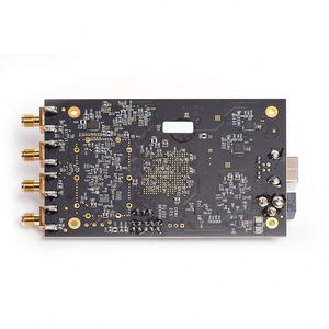 MLK Original Nuand BladeRF 2.0 Micro XA4 <span class=keywords><strong>Radio</strong></span> définie par logiciel avec 2x2 MIMO et gamme 47MHz-6GHz - Product Image 2