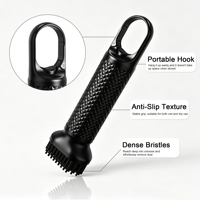 Brosse de nettoyage de clubs de golf portable Shuran noire durable avec mousqueton, poils en nylon, nettoyeur de rainures de golf, accessoires de golf personnalisables avec logo