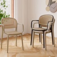 Bestseller Moderner Gartenstuhl mit Hohlrücken, Stapelbar, Kunststoff-Rattan, Umweltfreundlich, Langlebig, für Hotel & Wohnzimmer