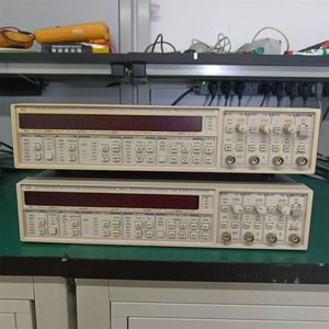 Microvoltímetro Stanford Sr630, contador de frecuencia, aislamiento de 8000 V, voltaje de 600 V CC, monofásico, aleación de aluminio - Product Image 2