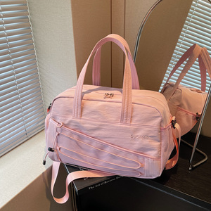 Custom Logo Soft Fluffy Cloud Puffy <b>Quilted</b> <b>Makeup</b> Multi Layer Waterproof Cosmetic Skincare Handbag Anti-theft Travel <b>Bag</b> - Product Image 2