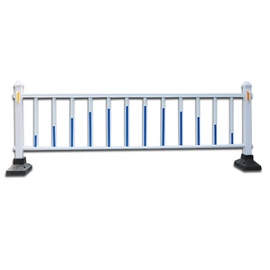 Barrières routières directes d'usine avec dimensions personnalisées et résistance aux impacts pour autoroute - Product Image 3