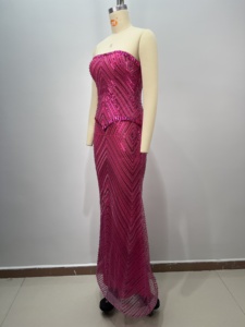 <span class=keywords><strong>Robe</strong></span> <span class=keywords><strong>de</strong></span> <span class=keywords><strong>soirée</strong></span> sirène élégante fuchsia à sequins, bustier, ornée <span class=keywords><strong>de</strong></span> perles géométriques, pour femme, idéale pour bal <span class=keywords><strong>de</strong></span> promo, gala, <span class=keywords><strong>soirée</strong></span>, <span class=keywords><strong>robe</strong></span> scintillante - Product Image 4